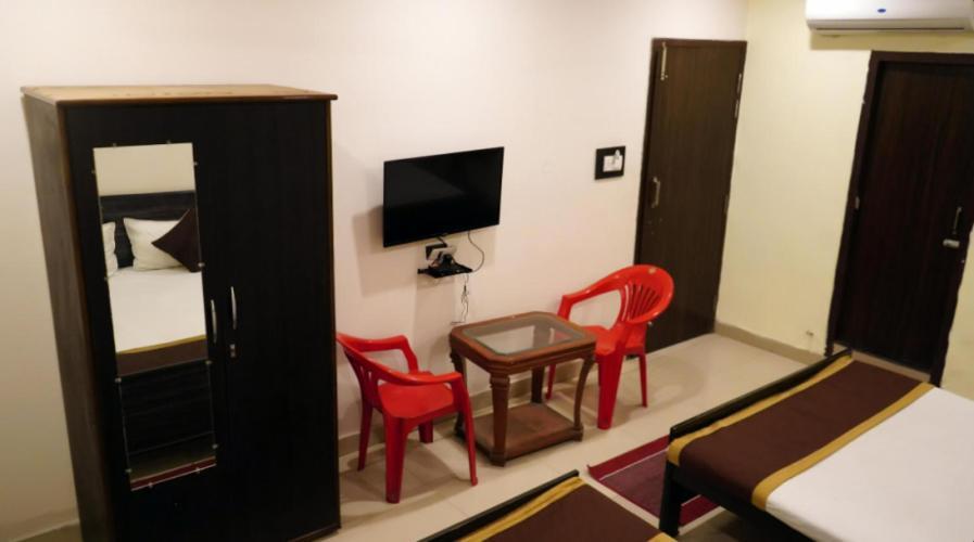 Hotel Atithi Niwas Allāhābād Junction Buitenkant foto